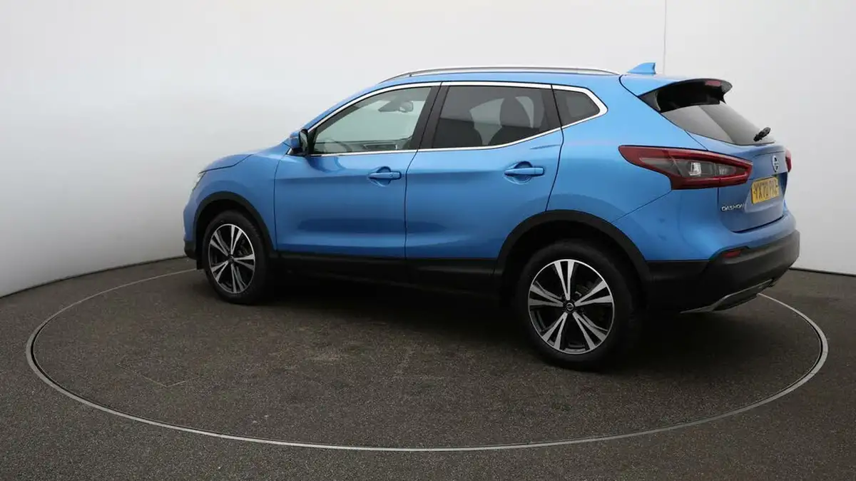 2020-nissan-qashqai-13-dig-t-n-connecta-160ps-dct-big-35