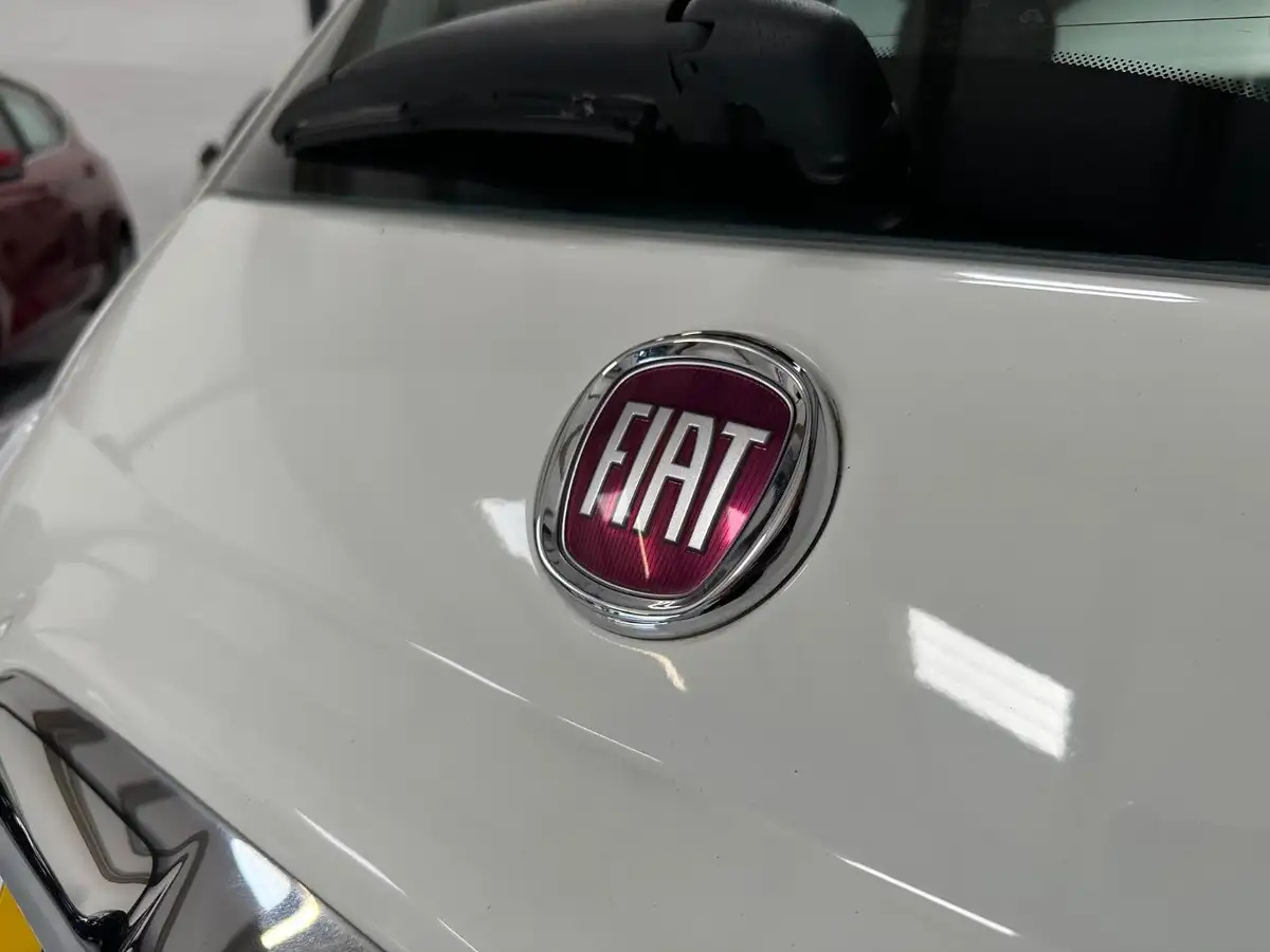 2015-fiat-500-09-lounge-85bhp-twinair-ss-big-8