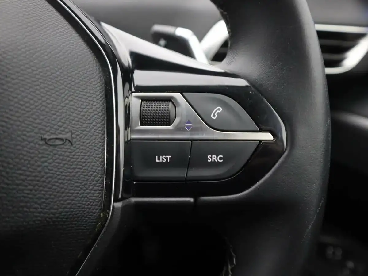2021-peugeot-3008-suv-16-puretech-allure-premium-225bhp-hybrid-big-37