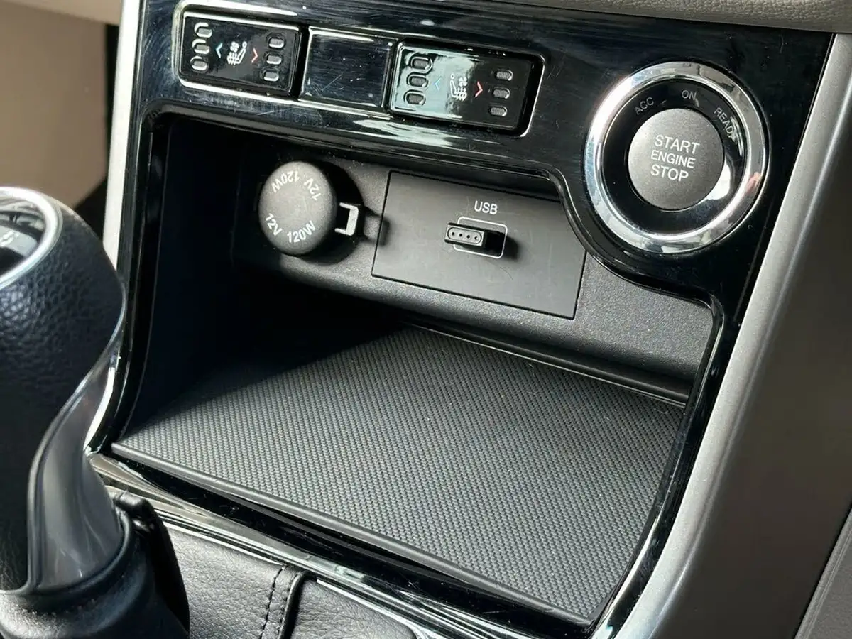 2020-kgm-ssangyong-korando-15-ultimate-big-45