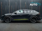 2022-lamborghini-urus-40-no-trim-small-17