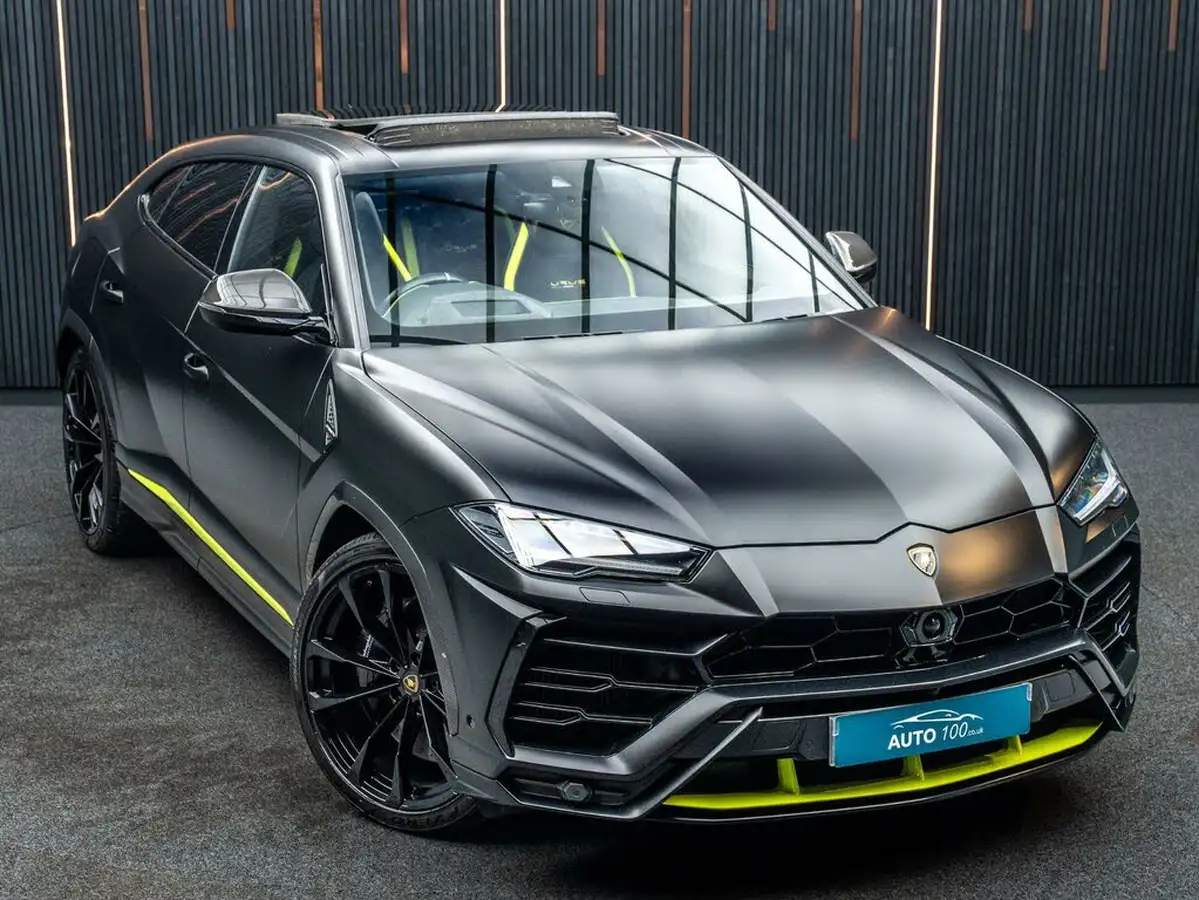 2022-lamborghini-urus-40-no-trim-big-6
