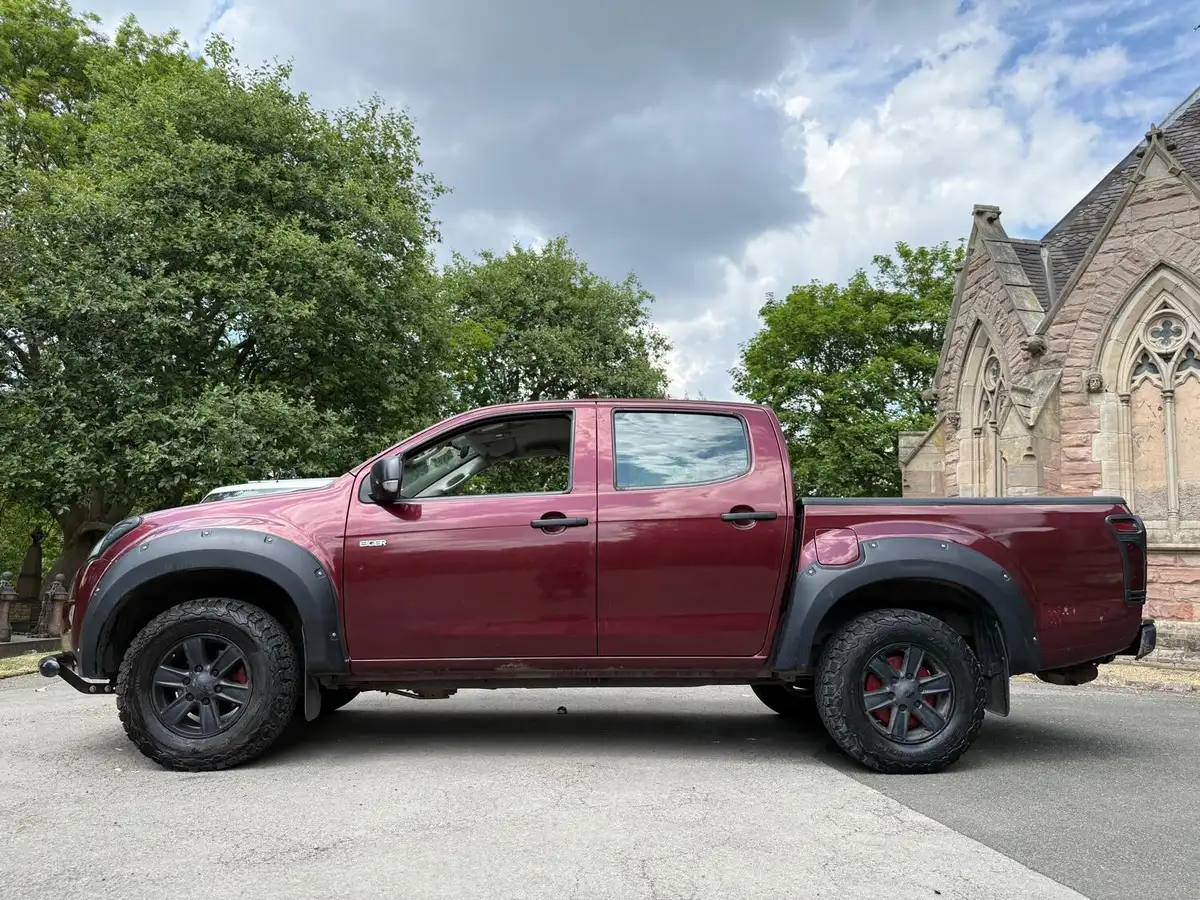 2013-isuzu-d-max-25td-eiger-big-6
