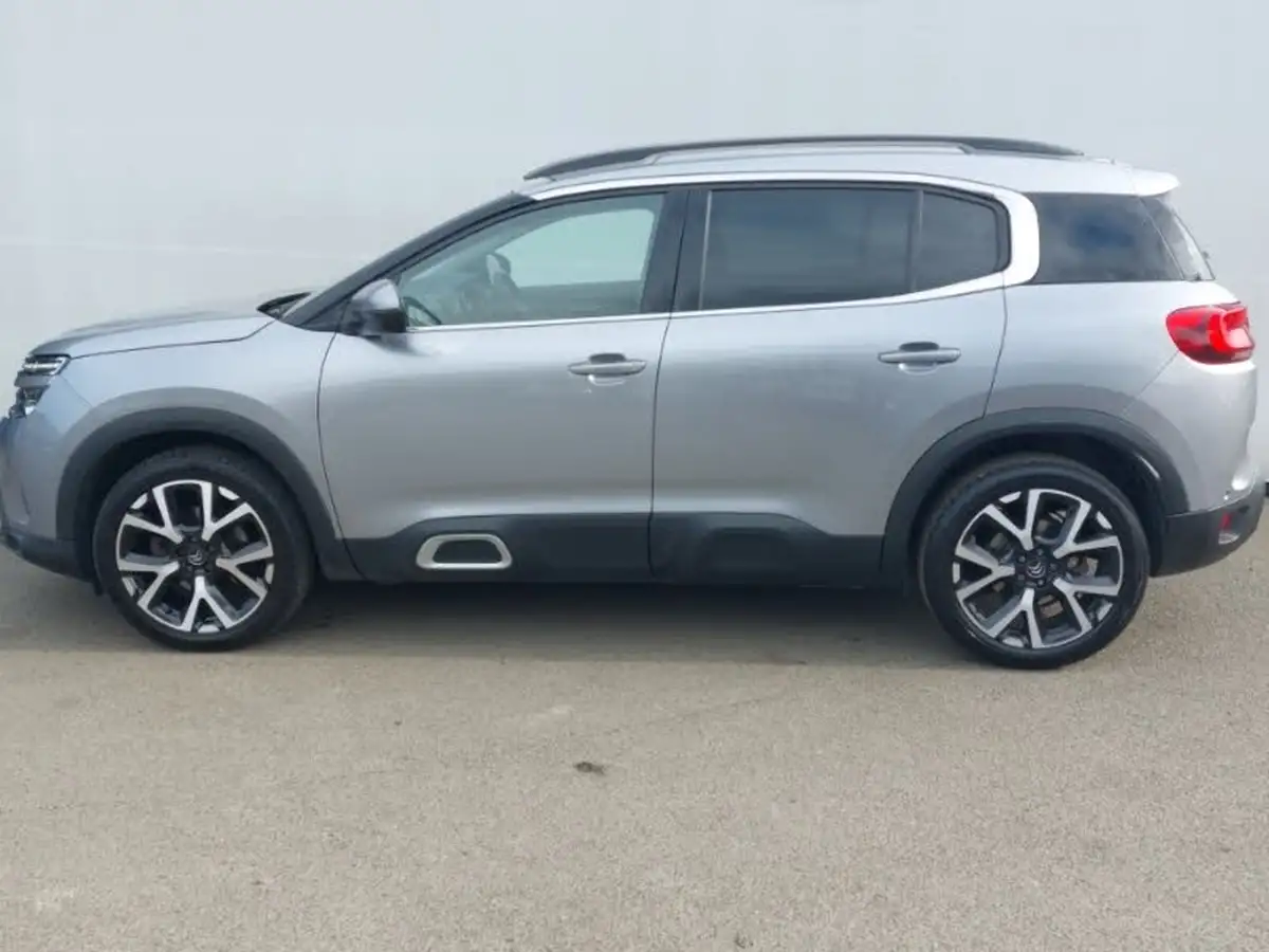 2020-citroen-c5-aircross-12-puretech-flair-plus-eat8-big-3