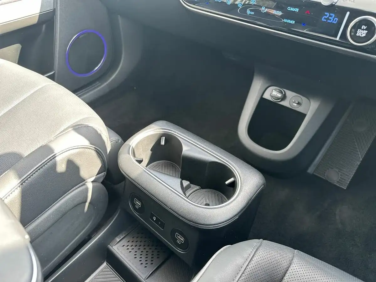 2024-hyundai-ioniq-5-e-ultimate-228ps-77kwh-rwd-big-18