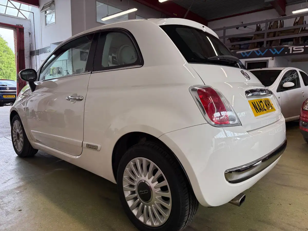 2012-fiat-500-09-lounge-twinair-85bhpss-big-2