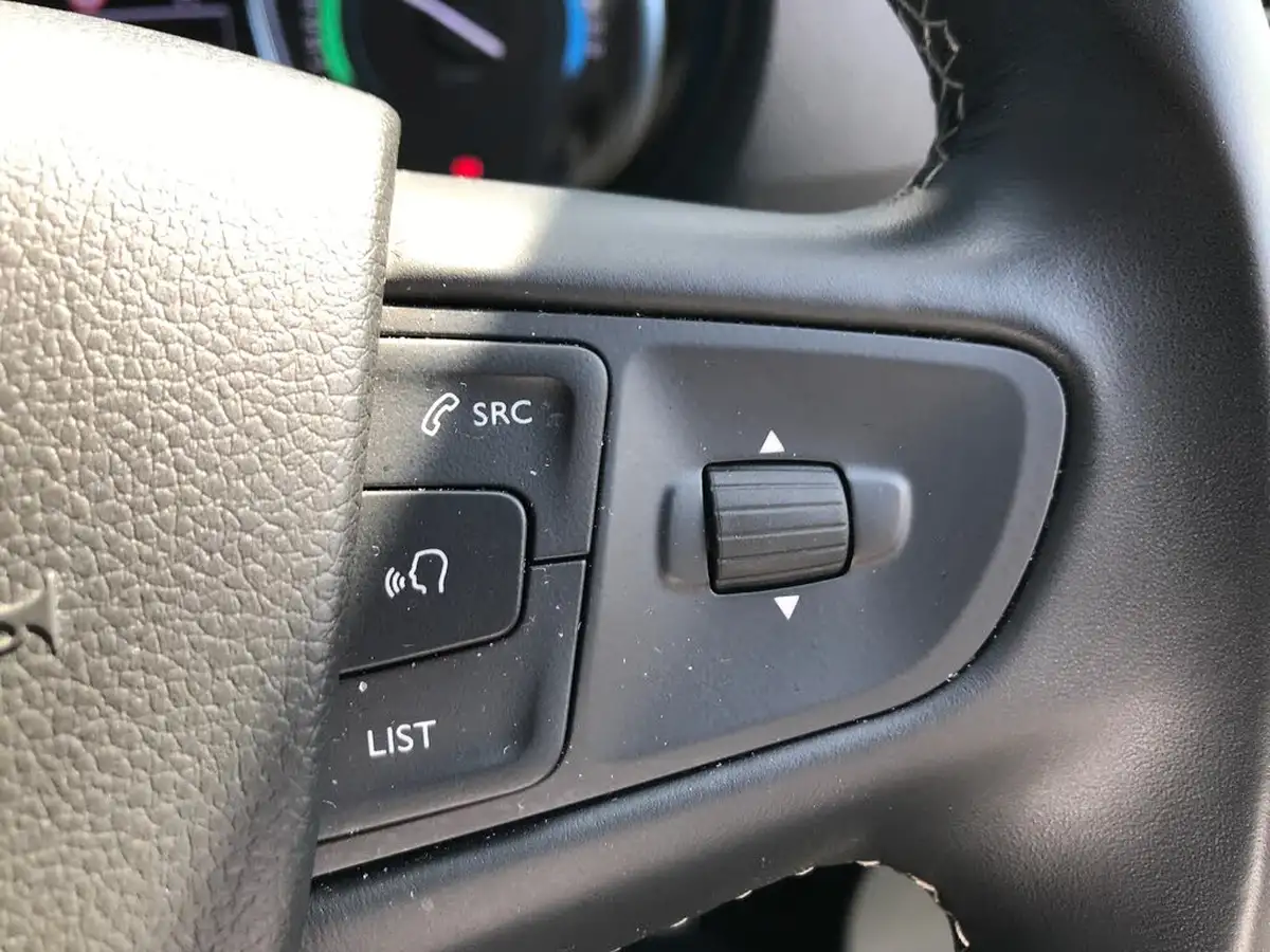 2023-vauxhall-vivaro-life-e-ultimate-l-big-27