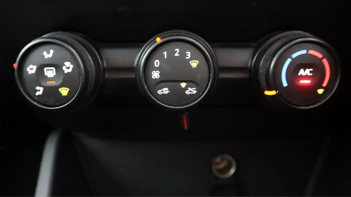 2019-dacia-duster-10-tce-comfort-ss-big-11