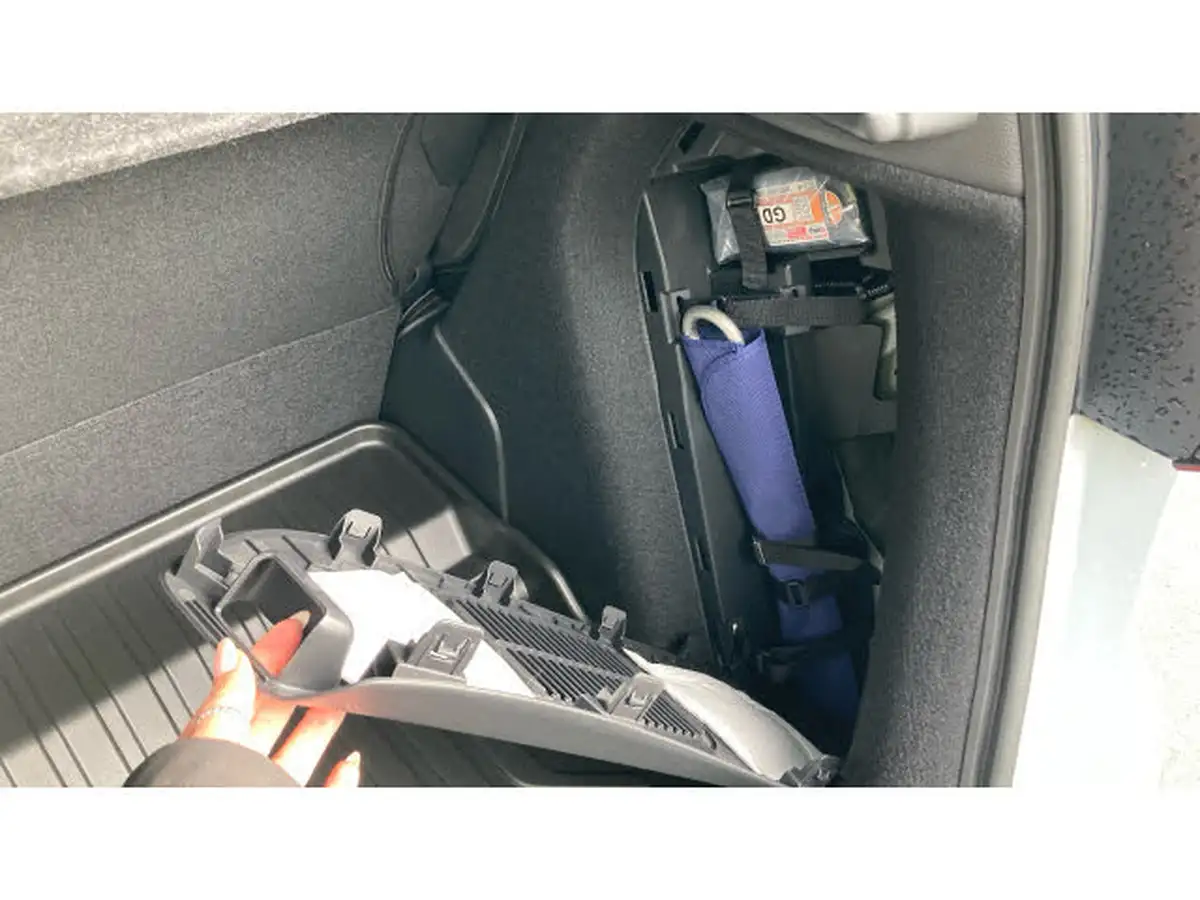 2025-honda-jazz-15-i-mmd-crosstar-advance-big-23