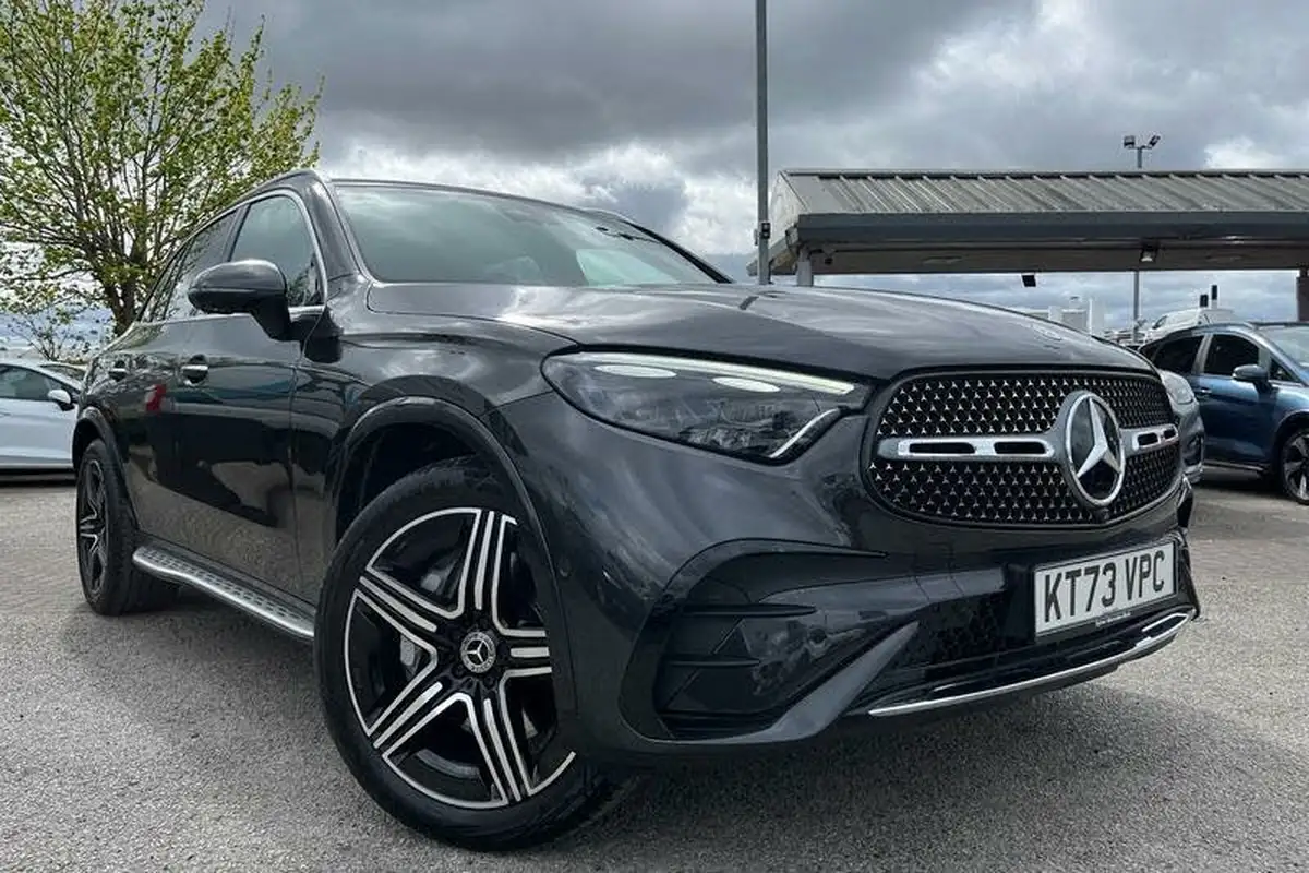 2023-mercedes-benz-glc-class-20-glc300-amg-line-premium-suv-1999cc-big-36