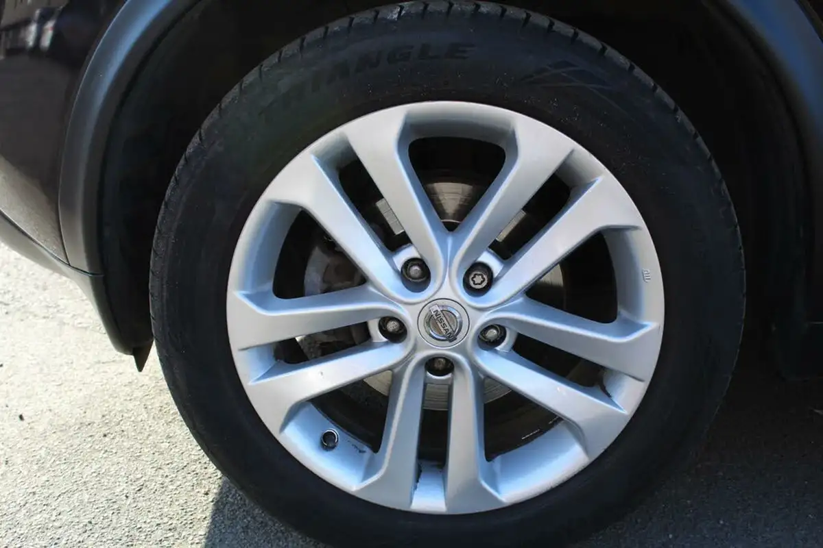 2012-nissan-juke-16-acenta-cvt-big-36