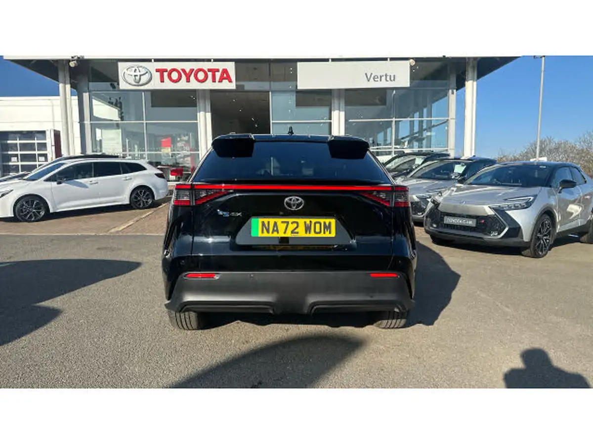 2023-toyota-bz4x-e-vision-201bhp-11kw-obc-big-18