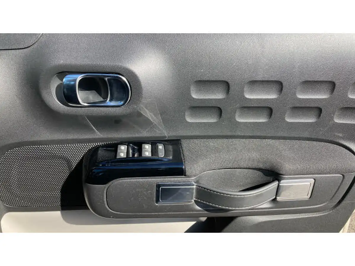 2023-citroen-c3-12-puretech-c-series-edition-83ps-ss-big-20