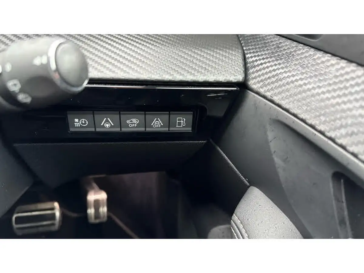 2022-peugeot-508-sw-16-puretech-gt-225bhp-hybrid-e-eat8-big-29