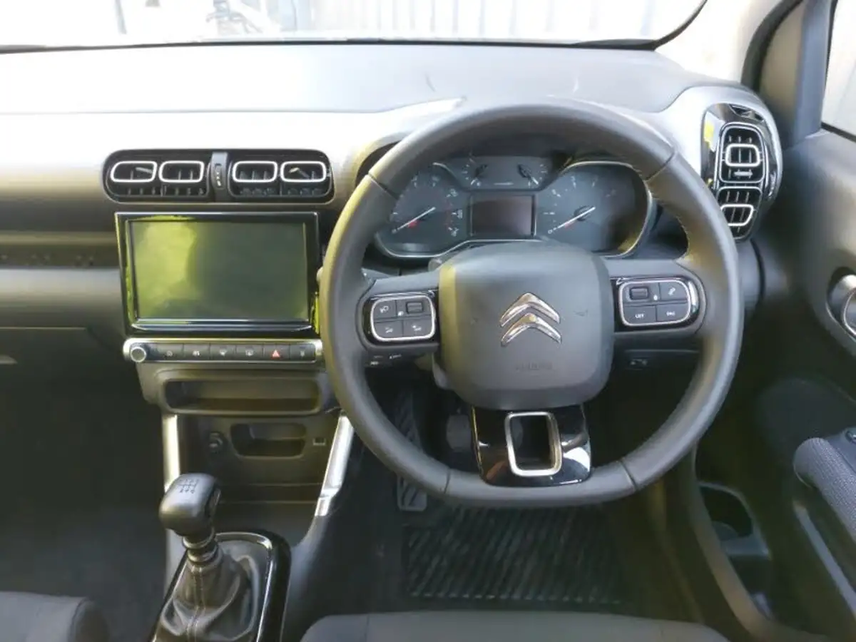 2023-citroen-c3-aircross-12-puretech-shine-110ps-big-6