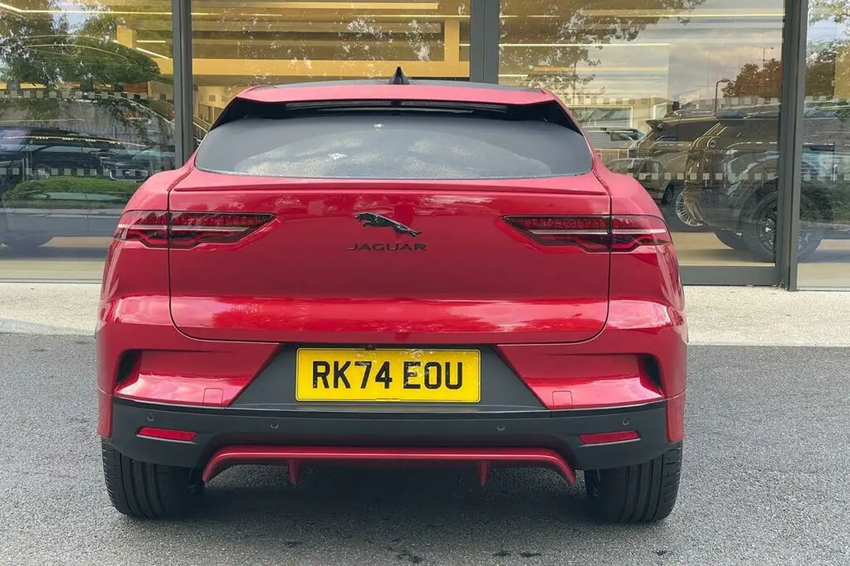 2024-jaguar-i-pace-ev400-400-sport-big-7