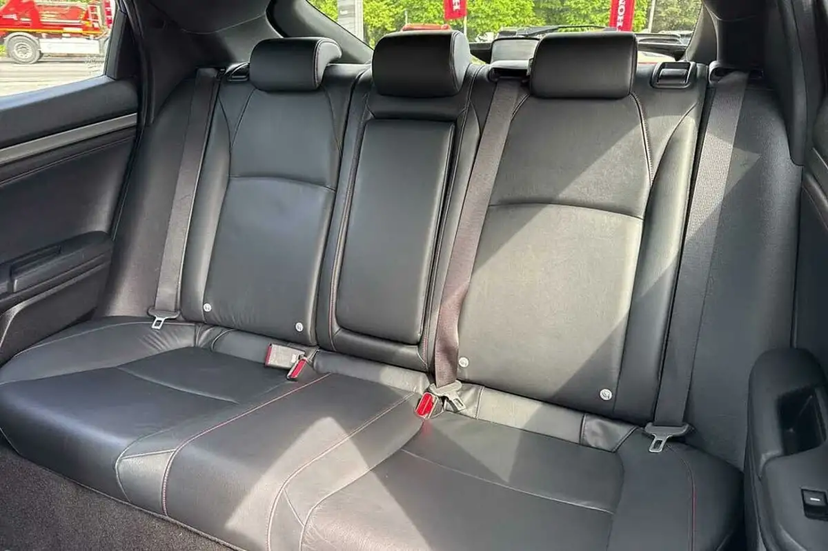 2019-honda-civic-10-vtec-turbo-sport-line-big-7