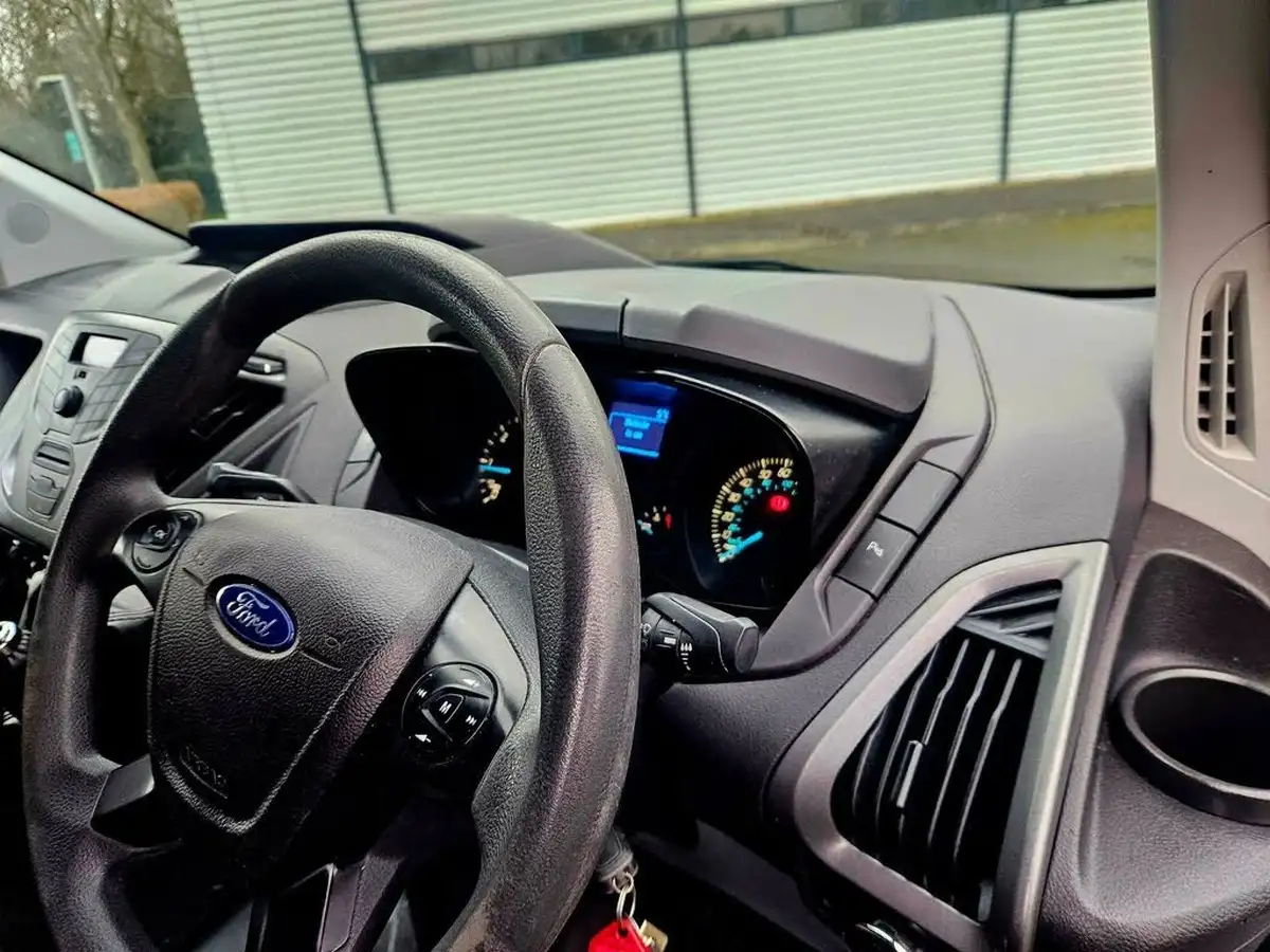 2017-ford-transit-custom-20tdci-290-l2h2-105pseu6-big-18