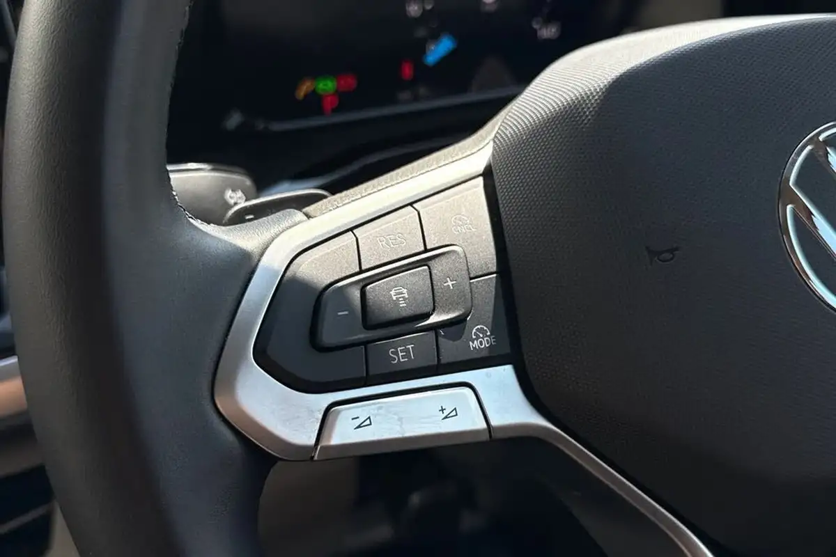 2024-volkswagen-multivan-20tdi-life-standard-big-49