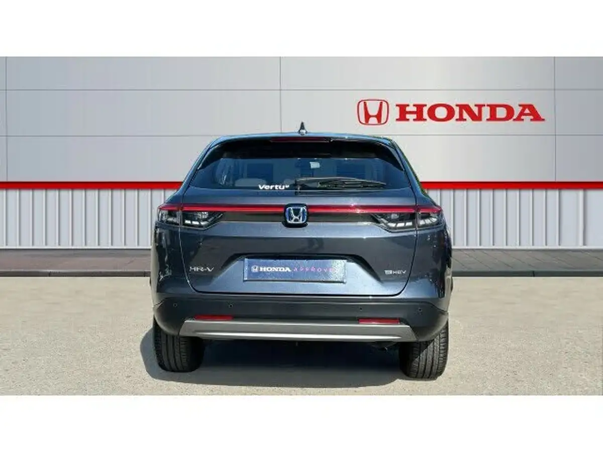 2022-honda-hr-v-15-i-mmd-elegance-big-6
