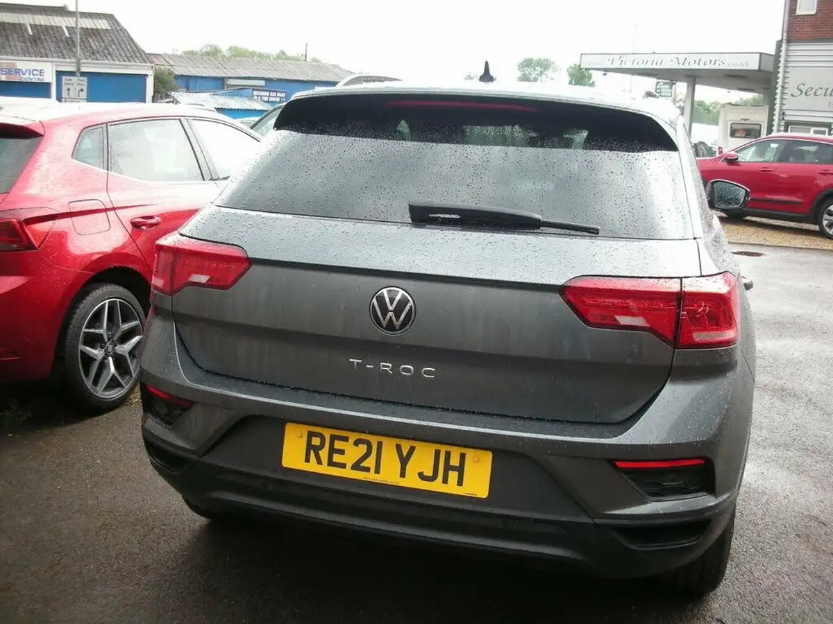 2021-volkswagen-t-roc-20tdi-s-big-5