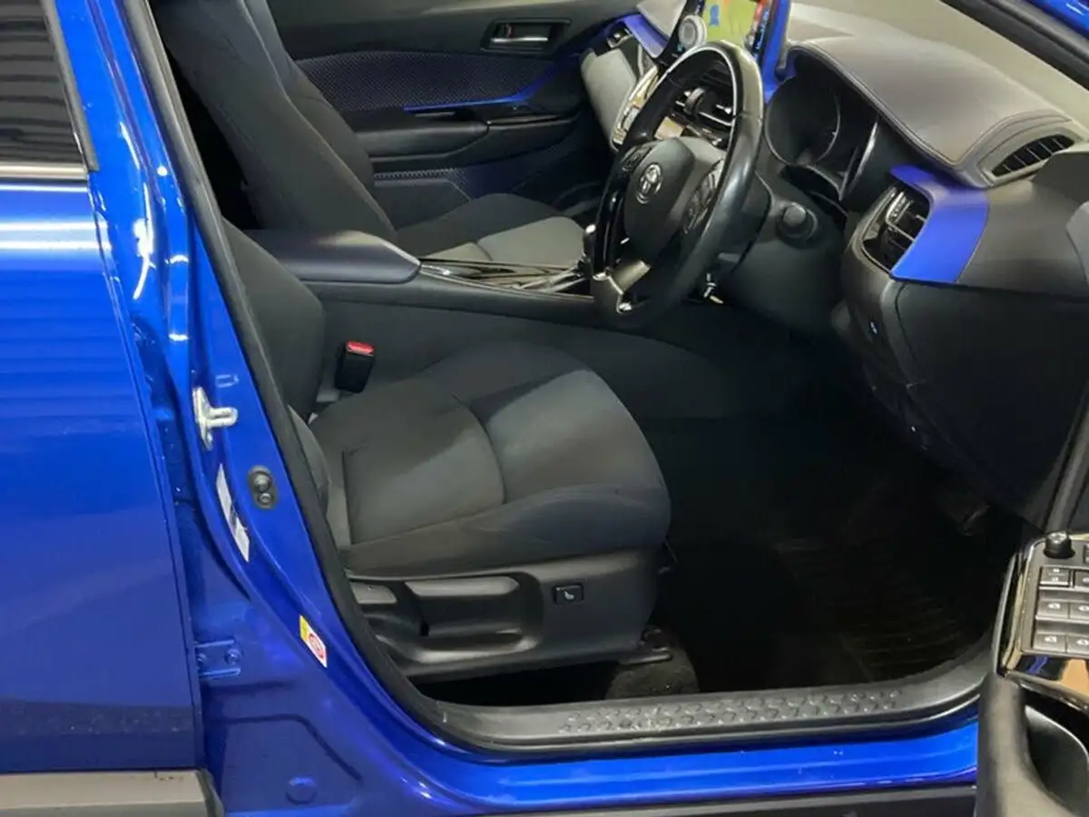 2018-toyota-c-hr-18-vvt-i-dynamic-big-5