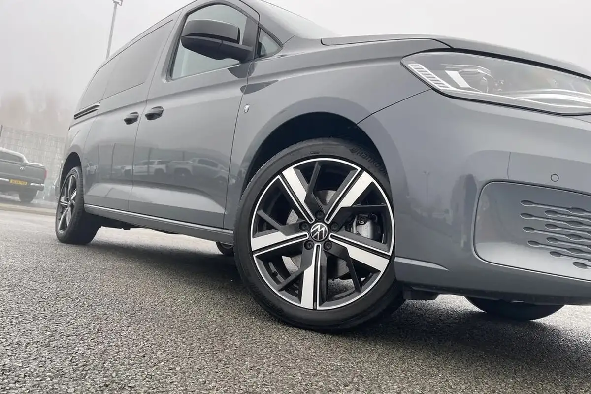 2025-volkswagen-caddy-20tdi-maxi-life-122ps-dsg-big-29