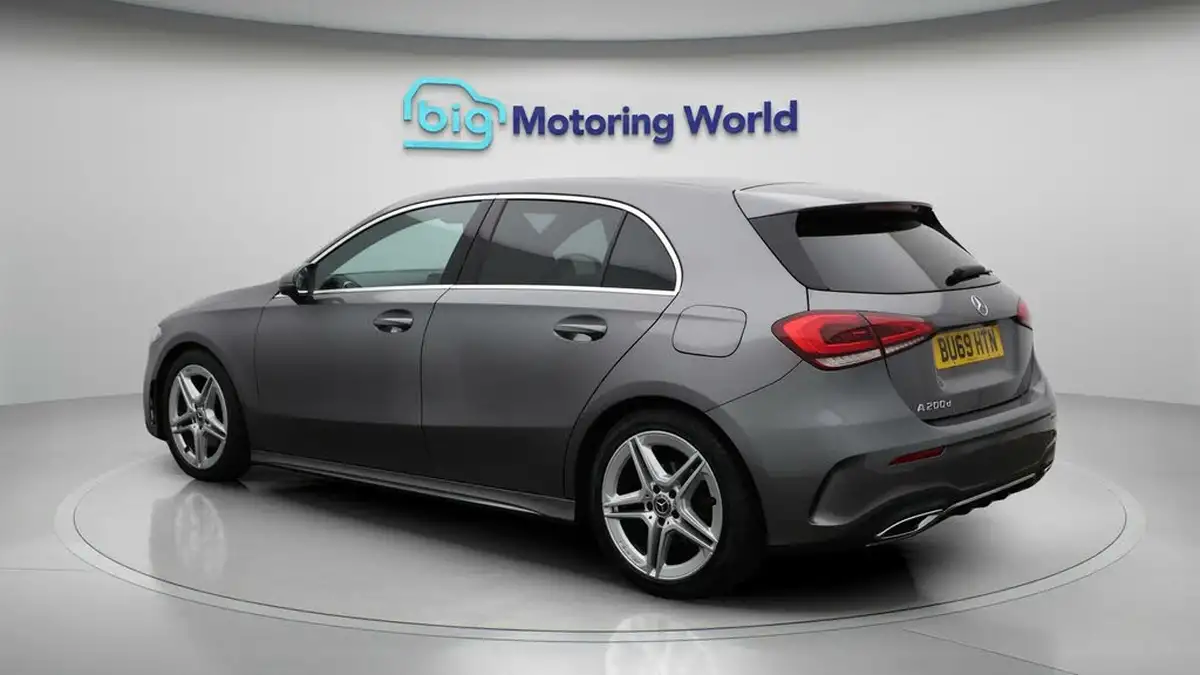 2019-mercedes-benz-a-class-20d-a200d-amg-line-hatchback-5d-big-4