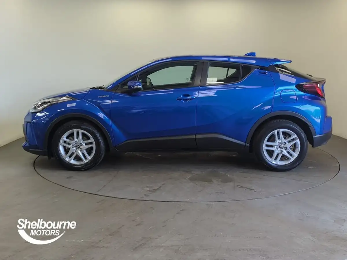2022-toyota-c-hr-18-vvt-i-icon-big-13