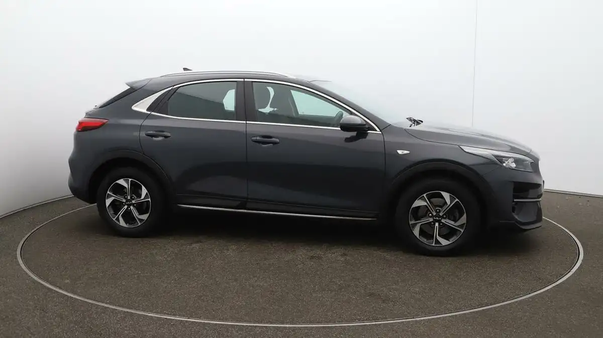2022-kia-xceed-10-t-gdi-2-big-46