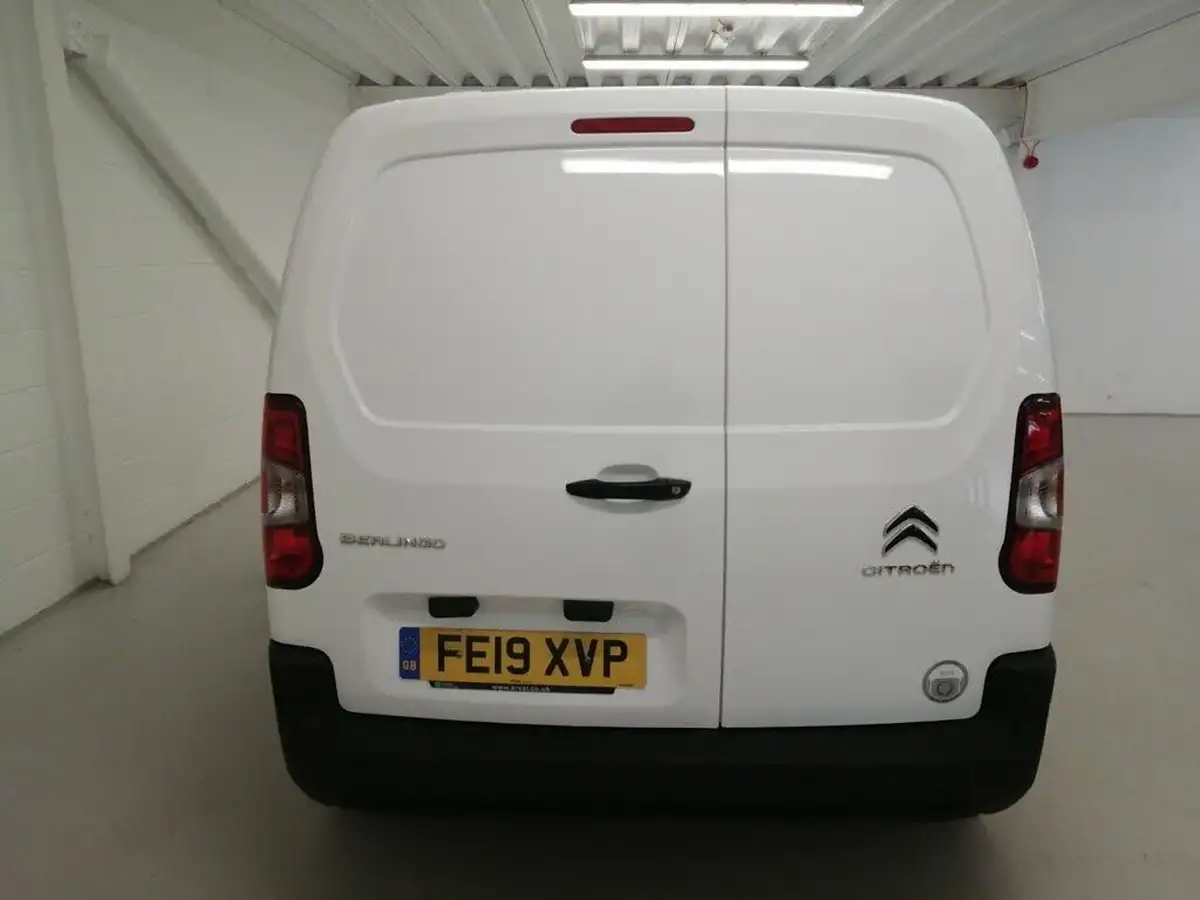 2019-citroen-berlingo-16bluehdi-1000-enterprise-big-28