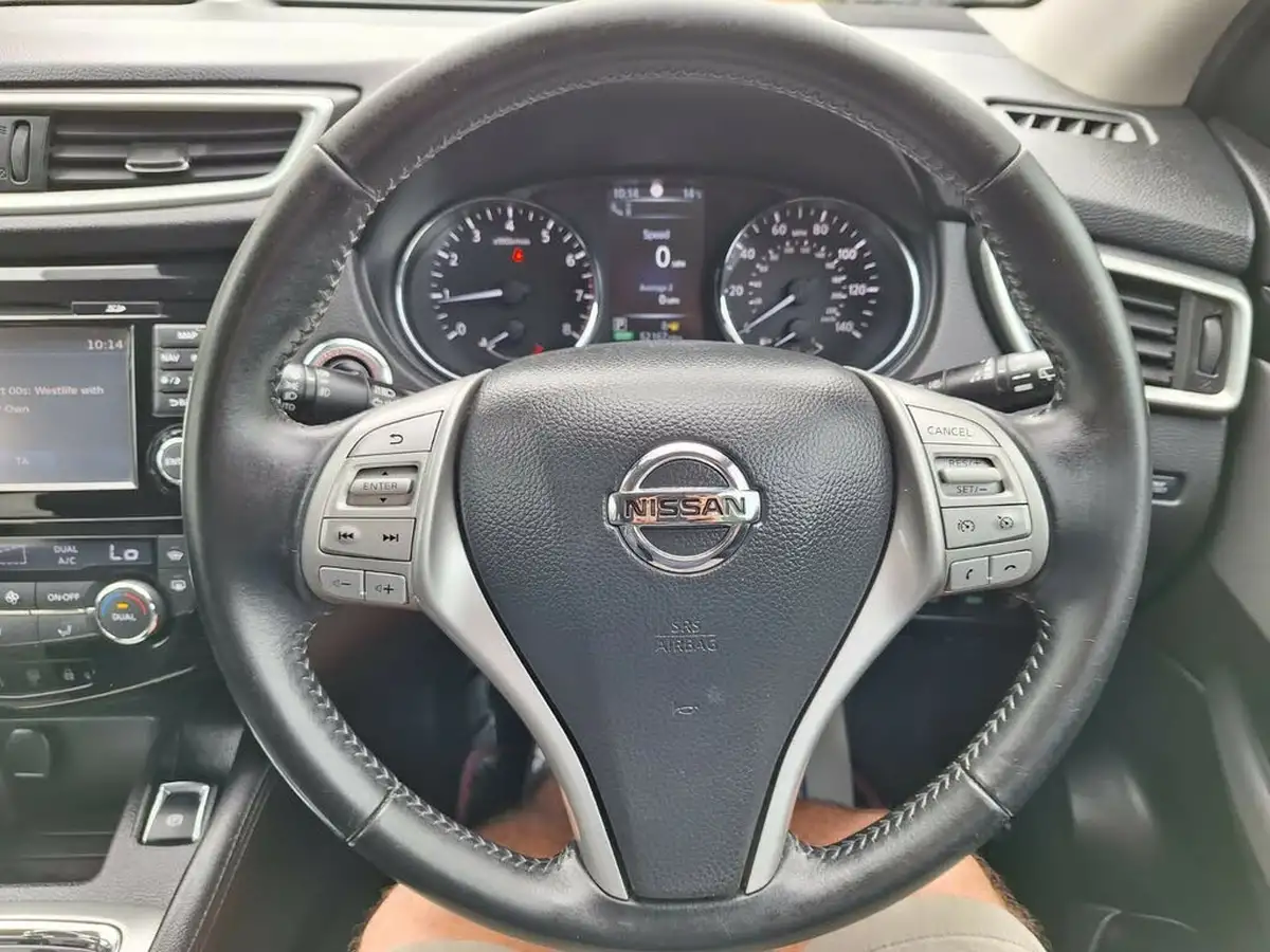 2016-nissan-qashqai-12-dig-t-tekna-xtronic-cvt-big-26