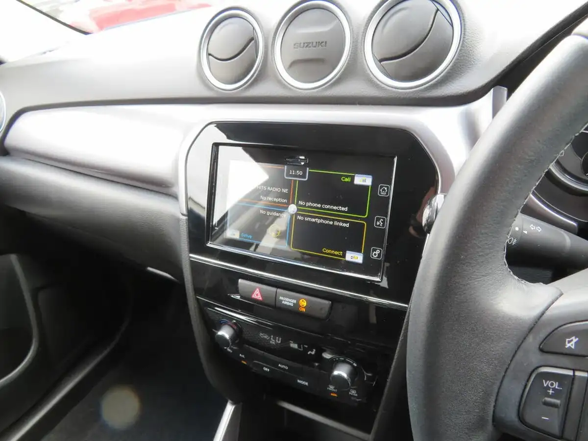 2022-suzuki-vitara-14-boosterjet-sz-t-big-20