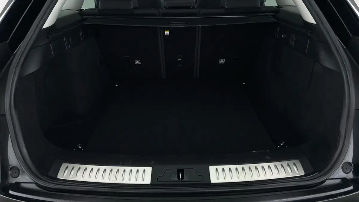 2018-land-rover-range-rover-velar-20-d180-velar-big-20