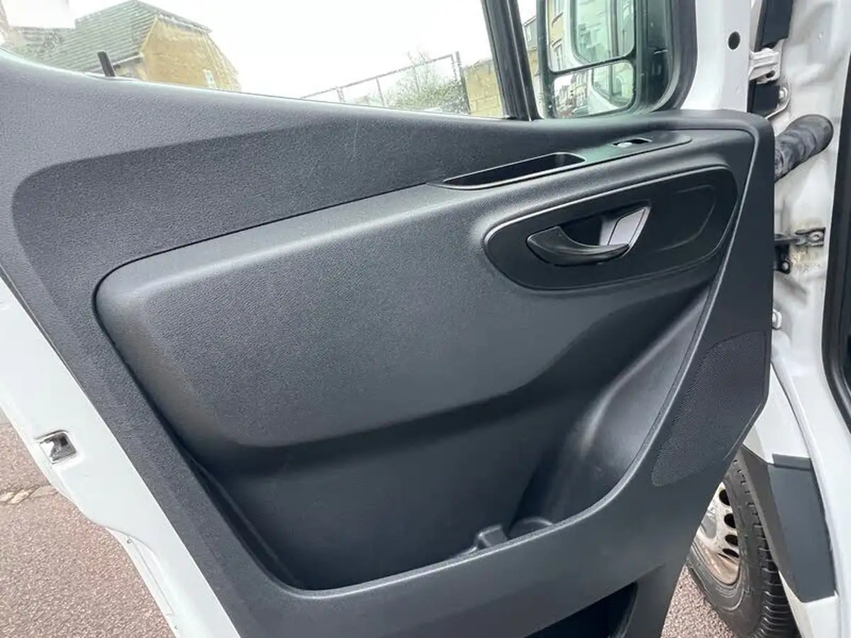 2019-mercedes-benz-sprinter-21cdi-316-l2h1-163pseu6b-panel-van-rwd-eco-gear-360-big-52