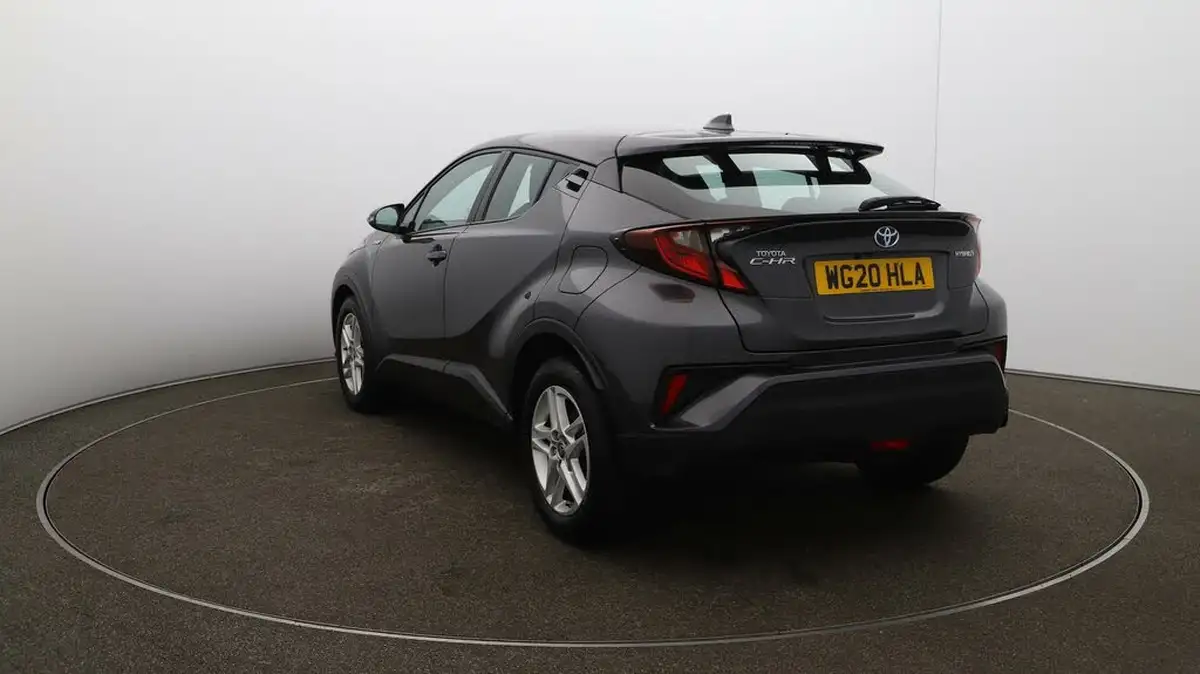 2020-toyota-c-hr-18-vvt-i-icon-parking-pack-big-60