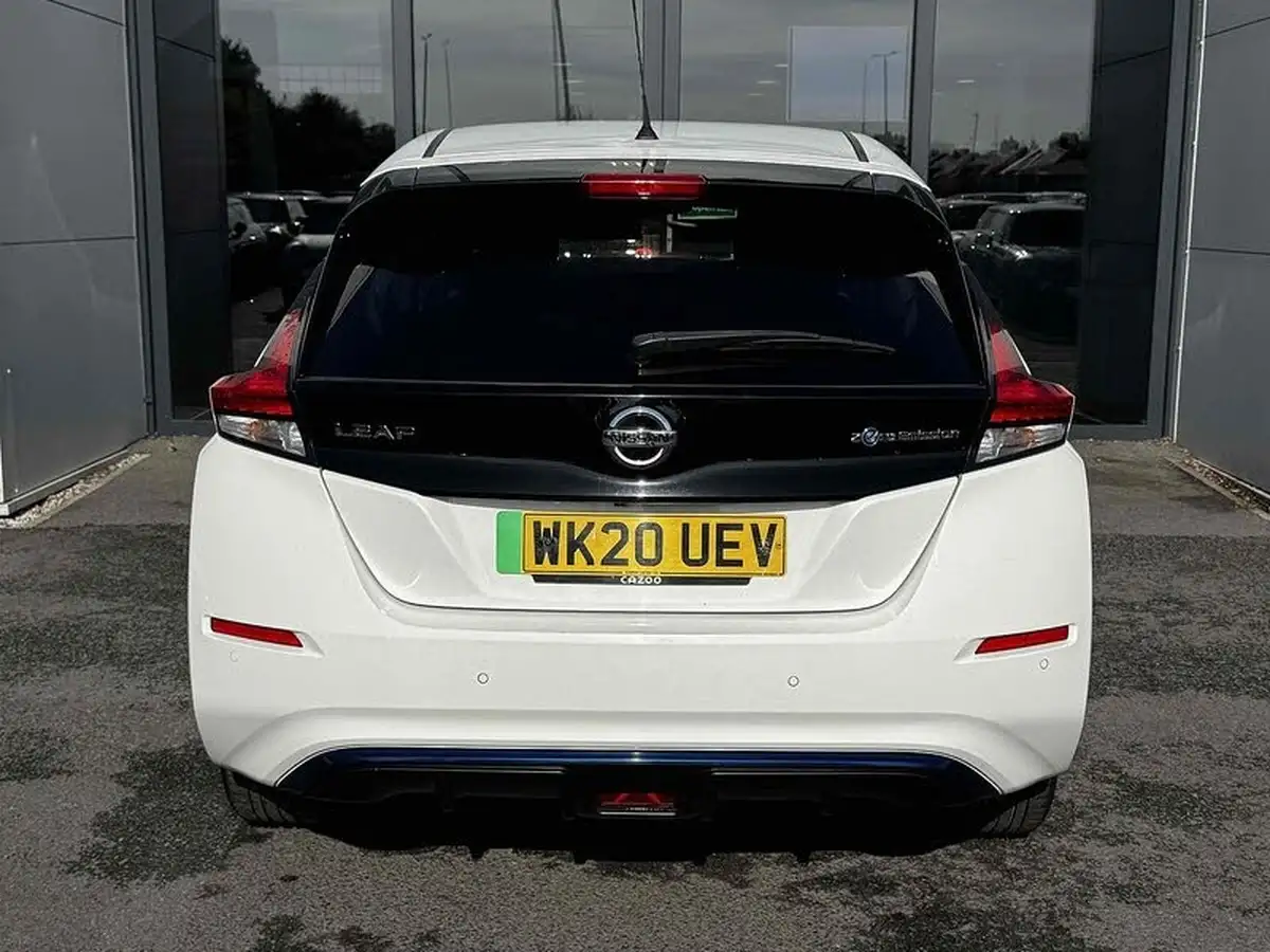 2020-nissan-leaf-e-n-connecta-big-3