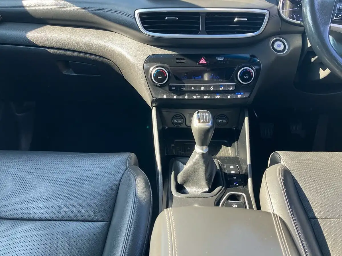 2019-hyundai-tucson-16-t-gdi-premium-se-big-19