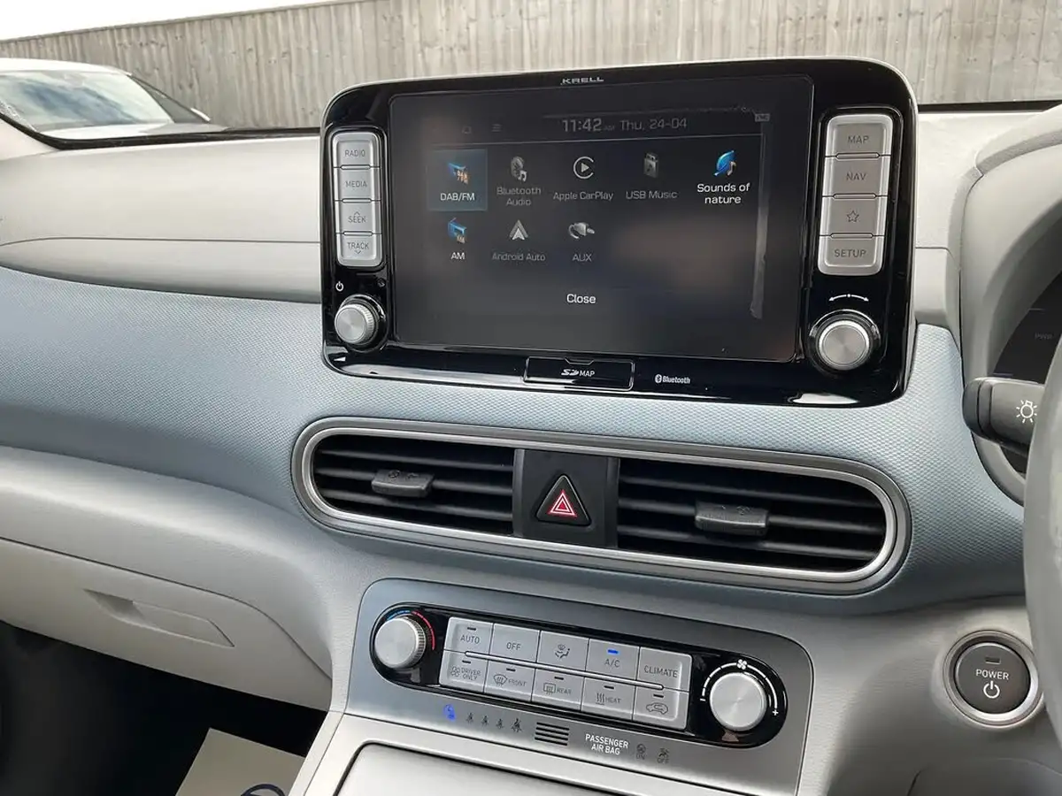 2019-hyundai-kona-e-premium-se-64kwh-big-24