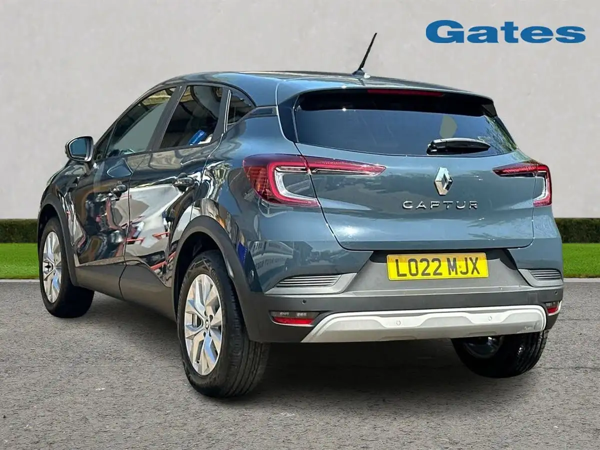 2022-renault-captur-10-tce-iconic-edition-big-4