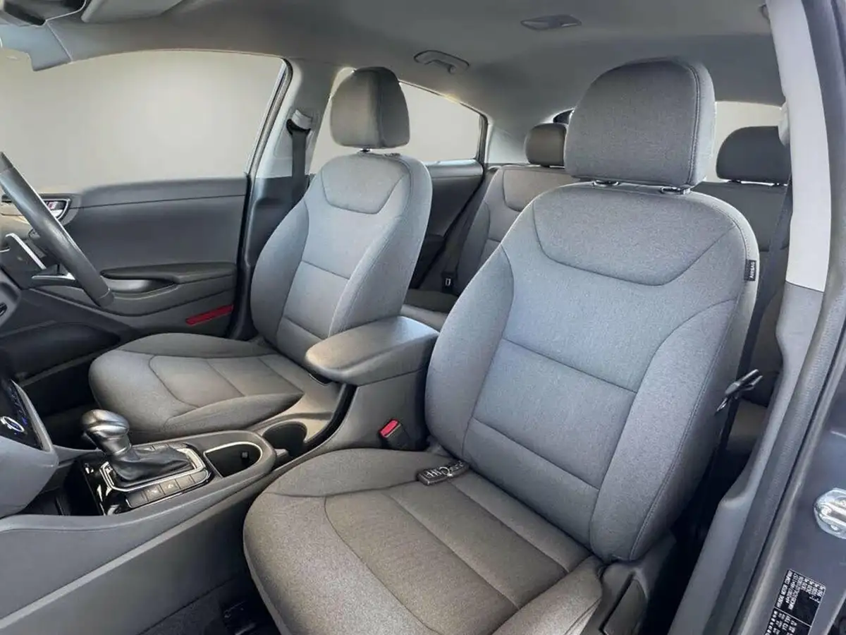 2021-hyundai-ioniq-16-gdi-premium-hybrid-big-10