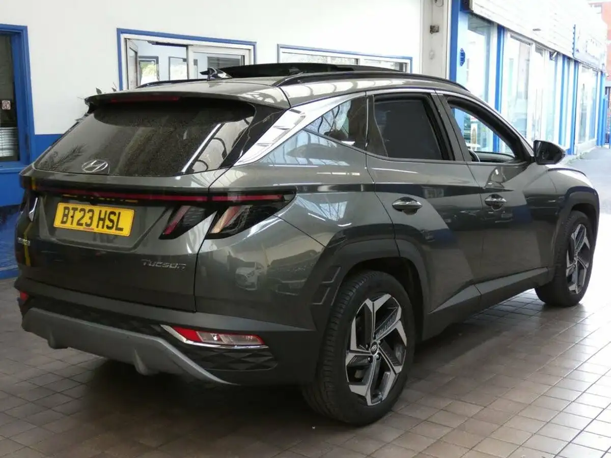 2023-hyundai-tucson-16-t-gdi-ultimate-150ps-big-26