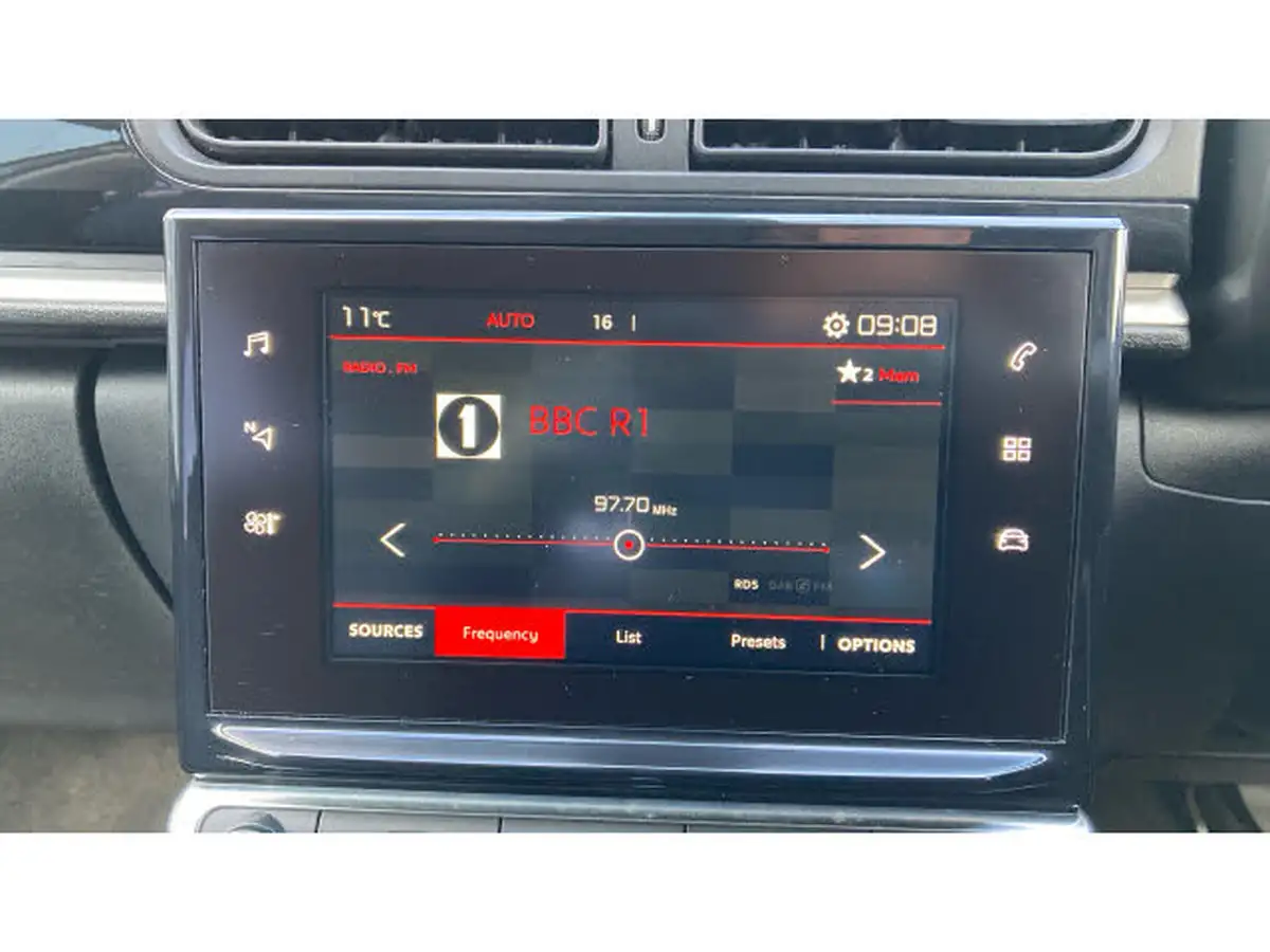 2018-citroen-c3-12-puretech-feel-82ps-big-11