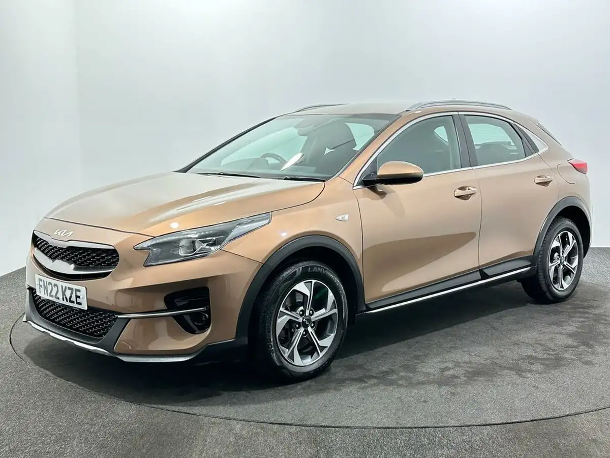 2022-kia-xceed-10-t-gdi-2-big-3