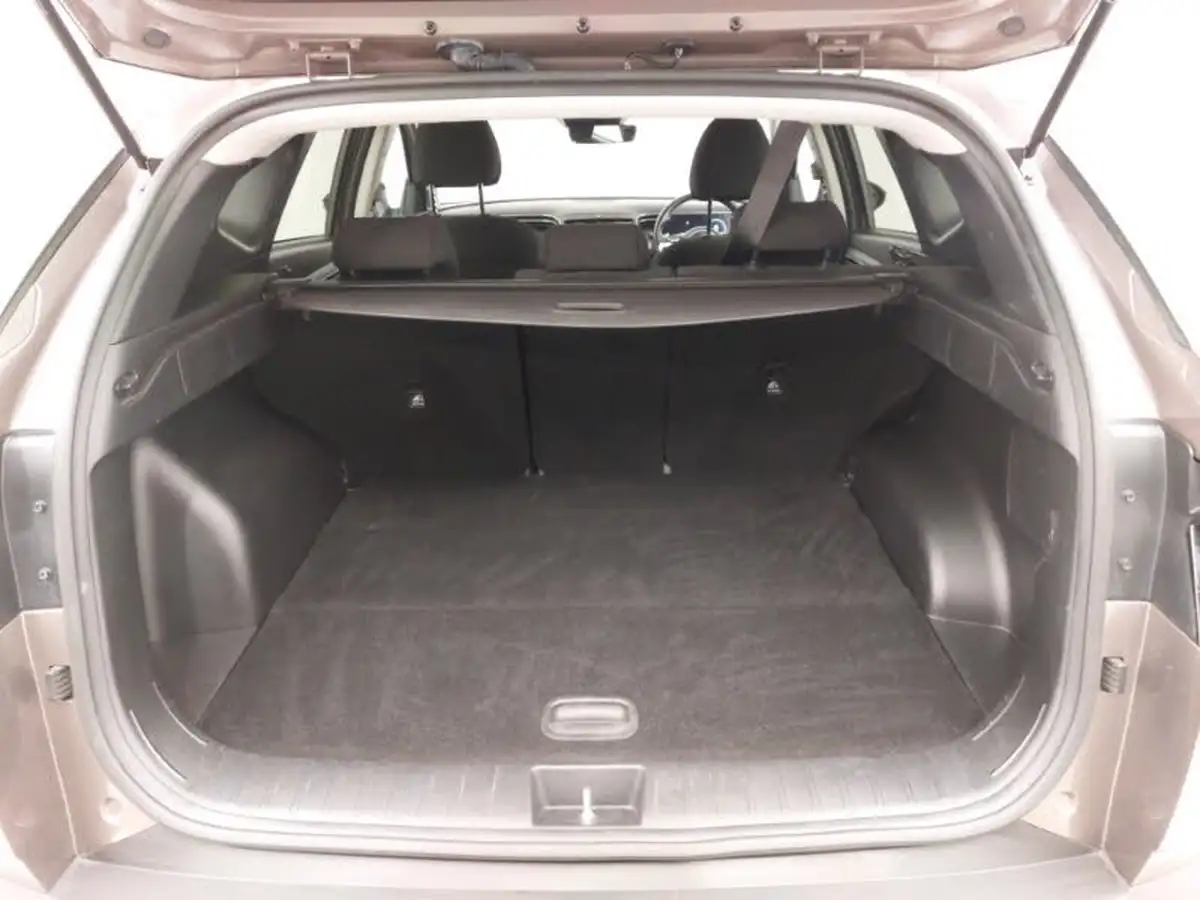 2022-hyundai-tucson-16-t-gdi-premium-230ps-hybrid-auto-big-7