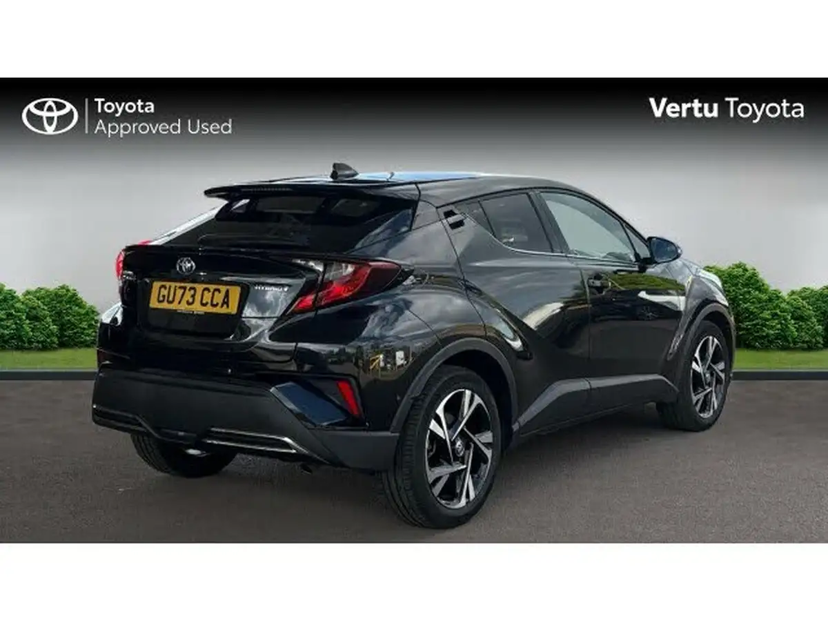 2023-toyota-c-hr-20-vvt-i-design-big-1