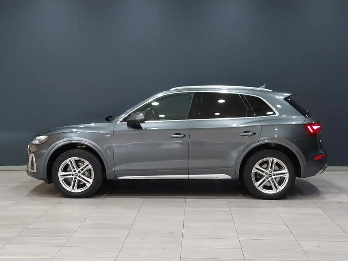 2024-audi-q5-20-40-tdi-s-line-station-wagon-big-3