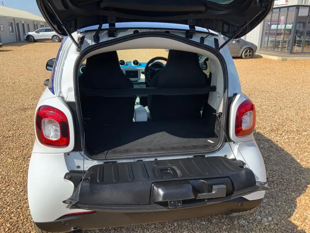 2016-smart-fortwo-10-proxy-premiumss-coupe-twinamic-big-14