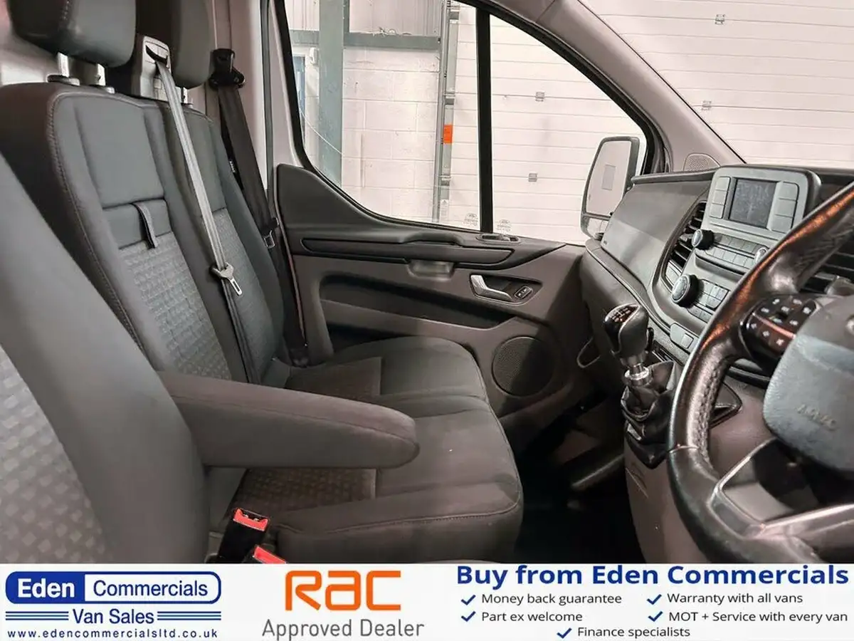 2019-ford-transit-custom-20tdci-300-l1h1-trend-105pseu6-panel-van-big-8