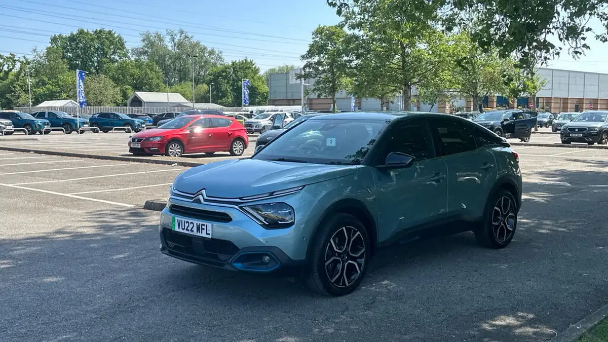 2022-citroen-c4-e-shine-plus-big-6